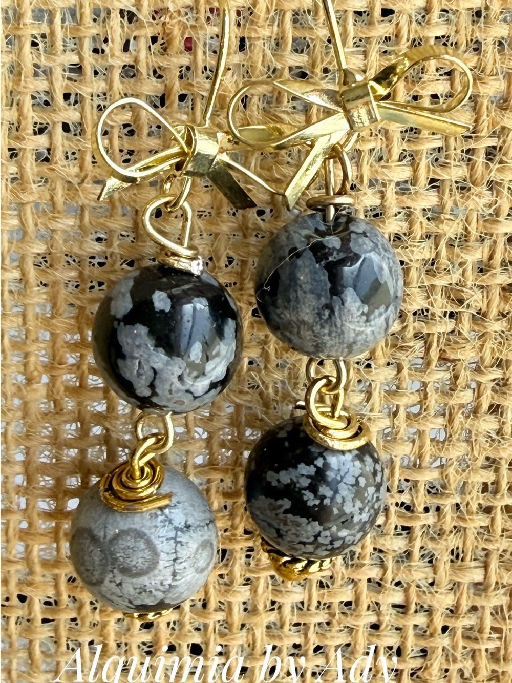 Alquimia Gold Bow Snowflake Obsidian Drop Earrings in Black & Gray